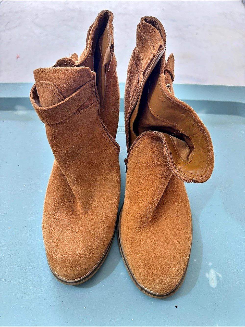 GUESS Brown Ankle Boots Gold-Tone Hardware